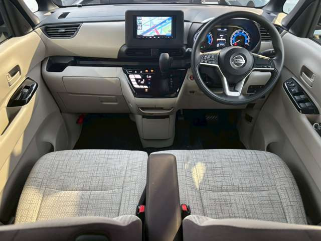 �܂Ƃ܂�̂���C���p�l�f�U�C���B�e��̃X�C�b�`�ނ��g���₷���ʒu�ɔz�u����A���K�ȑ������񋟂��܂�!