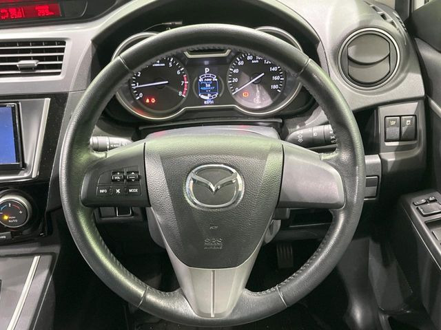 �y�X�e�A�����O�X�C�b�`�z�^�]���A�O������ڐ������炷���ƂȂ��A�I�[�f�B�I���̑��삪�\�ȕ֗��@�\!���S&���K�ȃh���C�u�����o���Ă���܂���