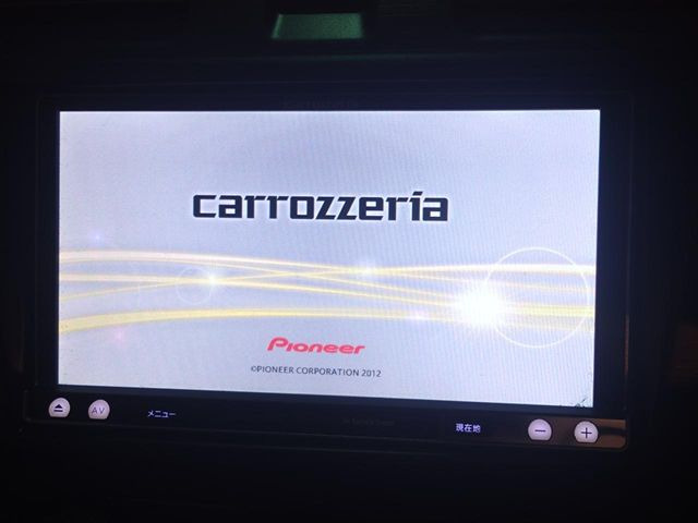 �y�i�r�Q�[�V�����z�ړI�n�܂ł�������ē����Ă����g���₷���i�r�BBluetooth�ڑ�����΂������̃X�}�z�̉��y���Đ��\!�����̉^�]������Ɋy�����Ȃ�܂�!!