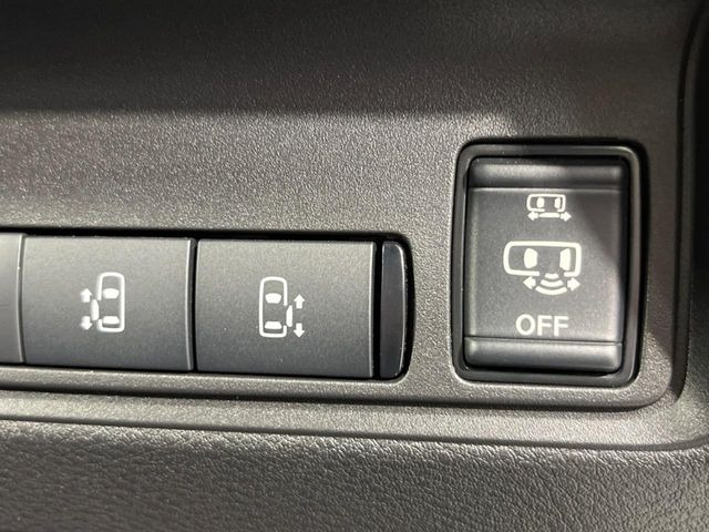 セレナ1.4 e-POWER ルキシオン