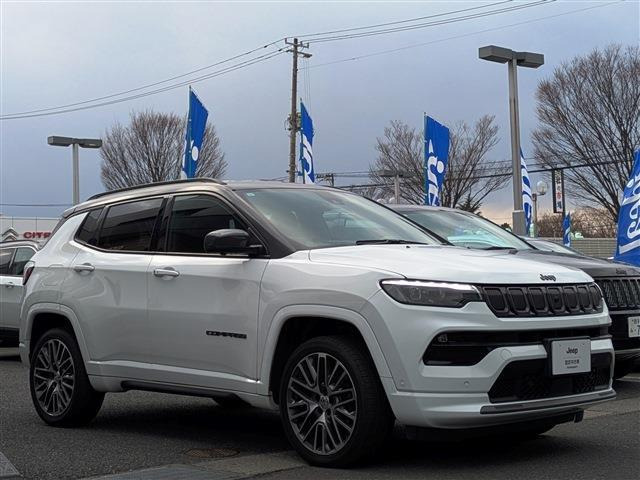 コンパスS モデル 4WD