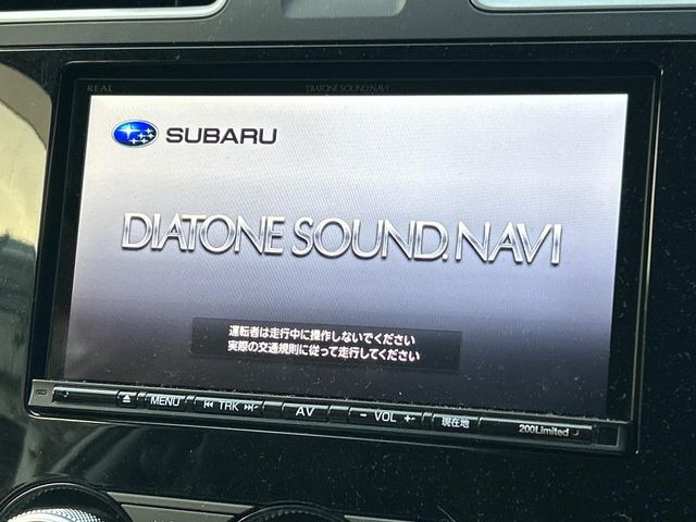 �y�����i�r�z�l�C�̏����i�r�𑕔����Ă���܂��B�i�r�̎g���₷���͂������A�I�[�f�B�I�@�\���[��!�L�����v�◷�s�͂������A�ʋ΂┃�����ȂǕ��i�̃h���C�u���y�����Ȃ�͂���