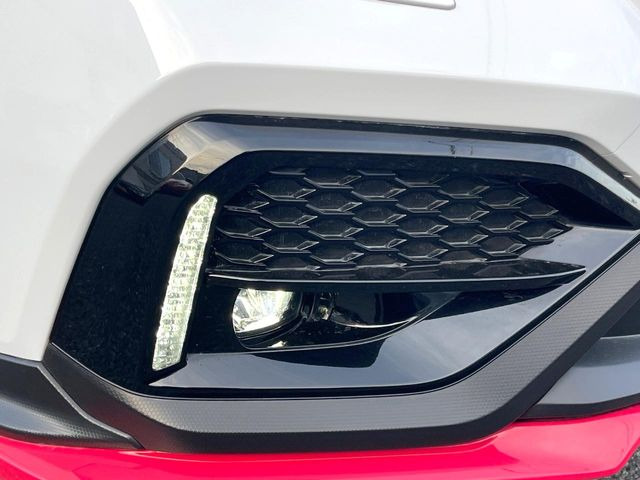 �yLED�A�N�Z�T���[���C�i�[�z