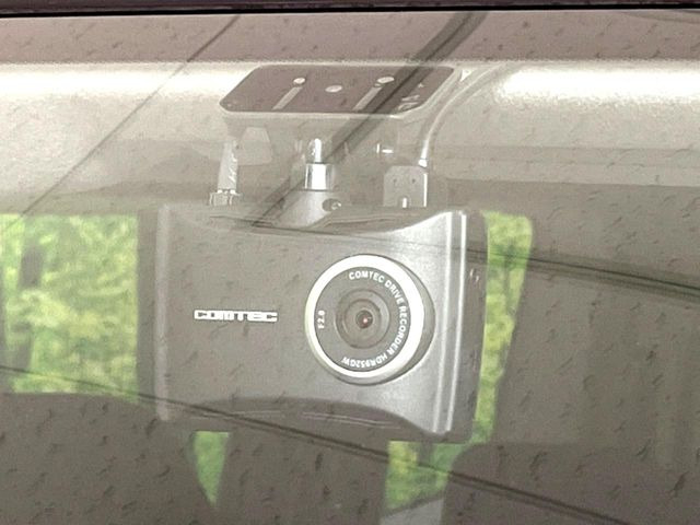 �y�h���C�u���R�[�_�[�z�h���C�u���R�[�_�[����!���s���͂������A������^�]�⎖�̂ɑ��������ہA�f���ŋL�^���A����̃��X�N�ɔ����܂��B���L�^�pSD�J�[�h�͂��q�l�����g�ł��������������K�v������܂��B