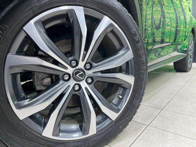 �y����20�C���`�A���~�z�C�[���z�O�ςɃ}�b�`���������A���~�z�C�[���𑕒����Ă���܂��B�e��ЊO�A���~�z�C�[����A�X�^�b�h���X�^�C�����戵�����Ă���܂��B���񂲑��k����������