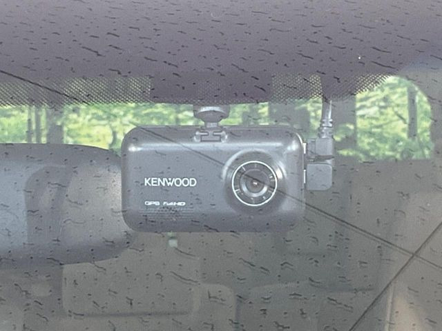 �y�h���C�u���R�[�_�[�z�h���C�u���R�[�_�[����!���s���͂������A������^�]�⎖�̂ɑ��������ہA�f���ŋL�^���A����̃��X�N�ɔ����܂��B���L�^�pSD�J�[�h�͂��q�l�����g�ł��������������K�v������܂��B