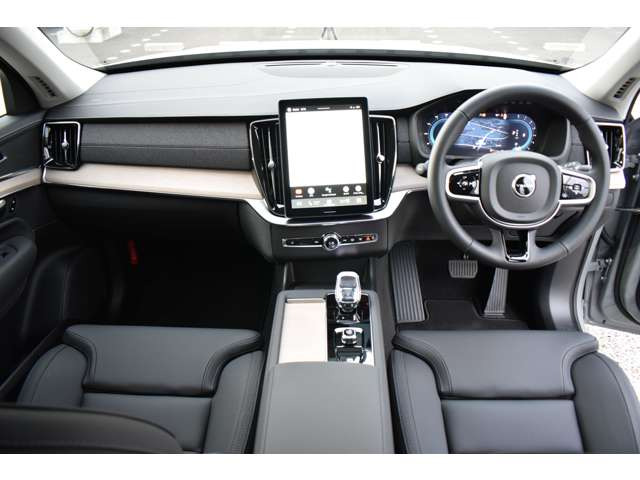 XC90プラス B5 AWD 4WD