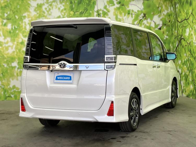 ヴォクシー2.0 ZS 煌III