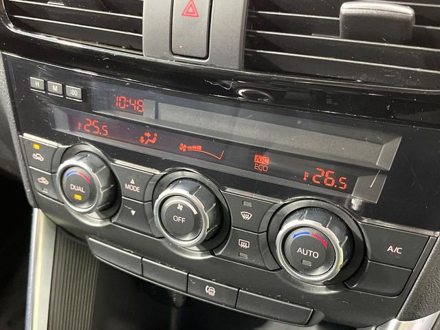 �y���E�Ɨ��^�t���I�[�g�G�A�R���z�^�]�ȂƏ���Ȃł��ꂼ�ꂨ�D�݂̉��x�ɐݒ�\�B����҂ɂ��z�������A���K�ȋ󒲂����͂��v���܂��B