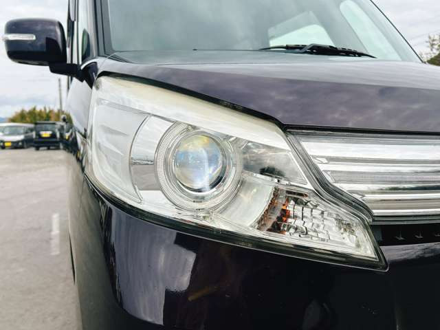 �yHID�w�b�h���C�g�z�]���̃n���Q���w�b�h���C�g�������邭�����L�͈͂��Ƃ炷�w�b�h���C�g�ł�!���S�^�]���菕�����Ă���܂��B