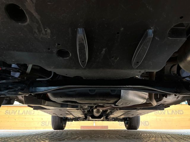 ����肪���ꂢ�Ȃ����ɁA�h�K���H�̎{�H���I�X�X���B�~��n��͂������A���ݕ��ɂ��Z���̕���A��Ń}�����E�E�B���^�[�X�|�[�c���������ɑ�ύD�]���������Ă���܂��B