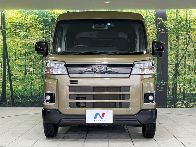 ���Ђł́A�S�ԁw�C�����Ȃ��x�̂��Ԃ̂ݎ�舵���Ă���܂��B��C�o�C���[�ɂ�錵�I�����d����̌�A���Ɍ�̎ԗ��`�F�b�N���s���A�l�N�X�e�[�W���F�肵�����i���Ȓ��ÎԂ����񋟂��Ă���܂��B