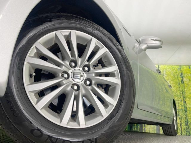 �y�����A���~�z�C�[���z�O�ςɃ}�b�`���������A���~�z�C�[���𑕒����Ă���܂��B�e��ЊO�A���~�z�C�[����A�X�^�b�h���X�^�C�����戵�����Ă���܂��B���񂲑��k����������