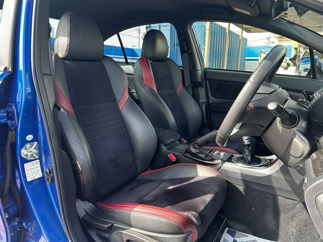 �y�n�[�t���U�[�V�[�g�z�������ƍ���S�n�𗼗������l�C�̃V�[�g���w�ʁE���ʂ̓X�G�[�h���ƂȂ��Ă���A���G��⊊��ɂ����ɗD��Ă��܂��B�C���╞���ɍ��E���ꂸ���K�ɂ���肢�������܂��B