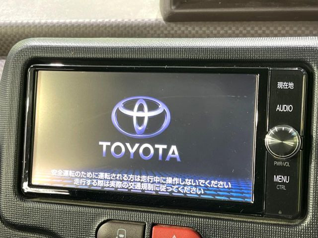 �y�����i�r�z�l�C�̏����i�r�𑕔����Ă���܂��B�i�r�̎g���₷���͂������A�I�[�f�B�I�@�\���[��!�L�����v�◷�s�͂������A�ʋ΂┃�����ȂǕ��i�̃h���C�u���y�����Ȃ�͂���