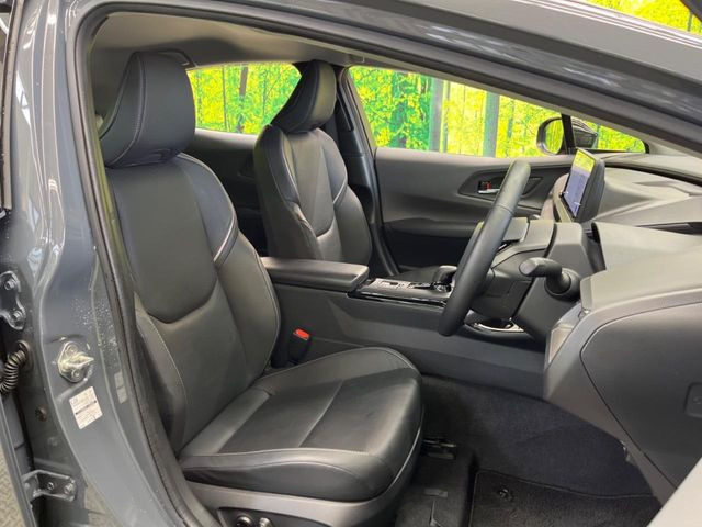 �y���烌�U�[�V�[�g�z����̂ӂ���肪�e�ՂŃ����e�i���X�����ȒP�ȁA�@�\���ɗD��鍇����v���̗p�����㎿�ȃV�[�g�ł��B����S�n���悭�A���������ӂ��S�n�ǂ��ԓ���Ԃ����o���Ă���܂��B