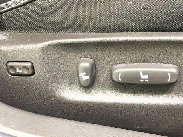 �y�p���[�V�[�g�z�X�C�b�`��ŊȒP�ɃV�[�g�̔��������\!�d��������͂�����܂���!���K�ȃV�[�g�|�W�V�����ɃZ�b�g���āA���K�ȃh���C�u�����y���݂��������B