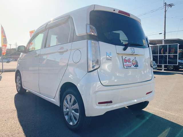 ���X�ł͌y�����Ԃ��畁�ʎԂ܂ŕ��L���I�[�����[�J�[�̎Ԏ�E�F�E�O���[�h��L�x�ɑ����Ă���܂��B