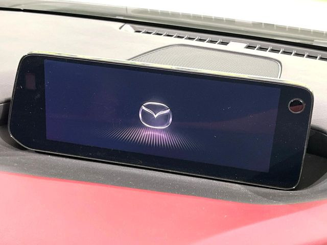 �y10.25�C���`�}�c�_�R�l�N�g�z�ԓ��̕��͋C�Ƀ}�b�`������^�f�B�X�v���C�B�X�}�z�ڑ��ł̃i�r�g�p��Bluetooth�Đ����A�l�X�ȋ@�\���y���߂܂��B�����I�ȃ_�C�������삪�\�ŁA�g��������ǍD�ł��B