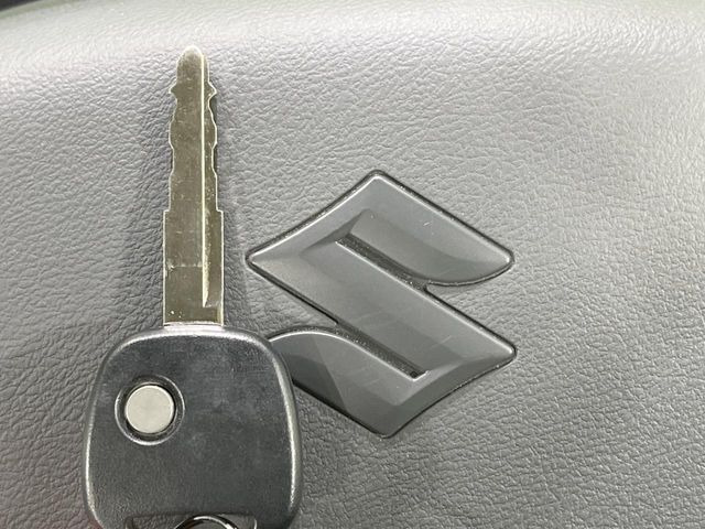 �y�L�[���X�z�������ꂽ�ꏊ����ł��{�^����Ńh�A�̊J���E�{�����ł���̂łƂ��Ă��֗�!�h�A�̌�������ɏ������邱�Ƃ�����܂����