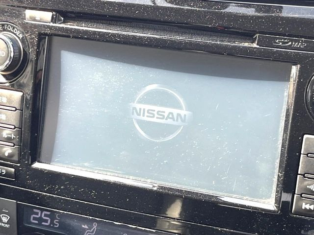 �y�����i�r�z�l�C�̏����i�r�𑕔����Ă���܂��B�i�r�̎g���₷���͂������A�I�[�f�B�I�@�\���[��!�L�����v�◷�s�͂������A�ʋ΂┃�����ȂǕ��i�̃h���C�u���y�����Ȃ�͂���