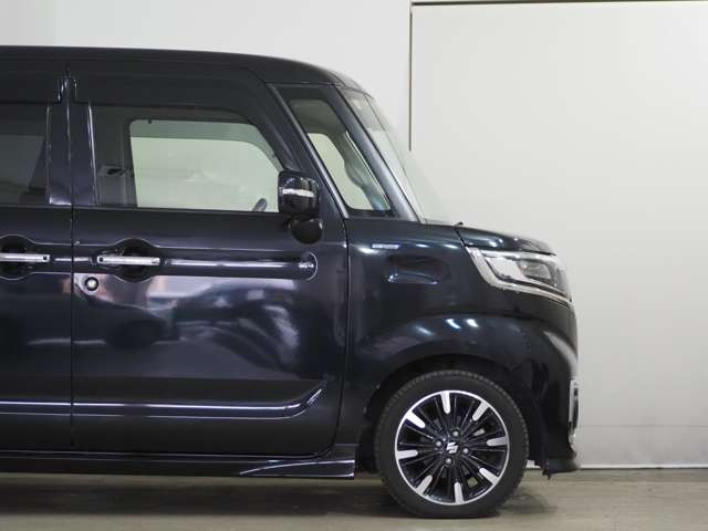 LINE�n�߂܂�����l�b�g�ɂ͍ڂ��Ă��Ȃ��ʐ^���������A�G���W���������������Ȃǂ̂��v�]�ɂ��������܂�!�F�B�o�^���ă��b�Z�[�W�������M������(^&omega;^)