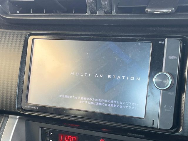 �y�����i�r�z�l�C�̏����i�r�𑕔����Ă���܂��B�i�r�̎g���₷���͂������A�I�[�f�B�I�@�\���[��!�L�����v�◷�s�͂������A�ʋ΂┃�����ȂǕ��i�̃h���C�u���y�����Ȃ�͂���