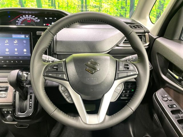 �y�����v�����X�e�A�����O�z�㎿�Ȋv���g�p���邱�ƂŁA��ɂ����������݂ƂĂ��^�]���₷���n���h���ł���