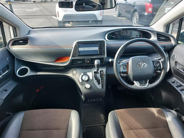 シエンタ1.5 G クエロ