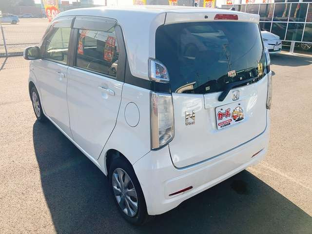 ���X�ł͌y�����Ԃ��畁�ʎԂ܂ŕ��L���I�[�����[�J�[�̎Ԏ�E�F�E�O���[�h��L�x�ɑ����Ă���܂��B