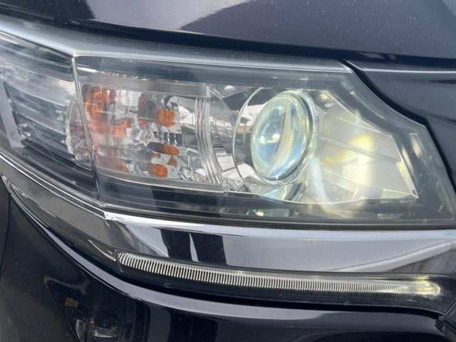 �yLED�w�b�h���C�g�z���V����ԑ��s�����ǍD�Ȏ��E���m�ۂ����S���ĉ^�]�ł��鍂�P�xLED�w�b�h���C�g�𑕔�!�_�����x�������A����d�͂��}�����Ă��܂��B