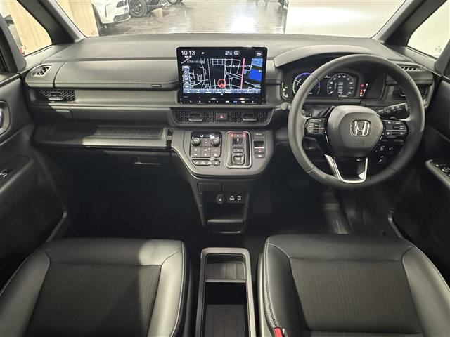 ステップワゴン2.0 e:HEV スパーダ