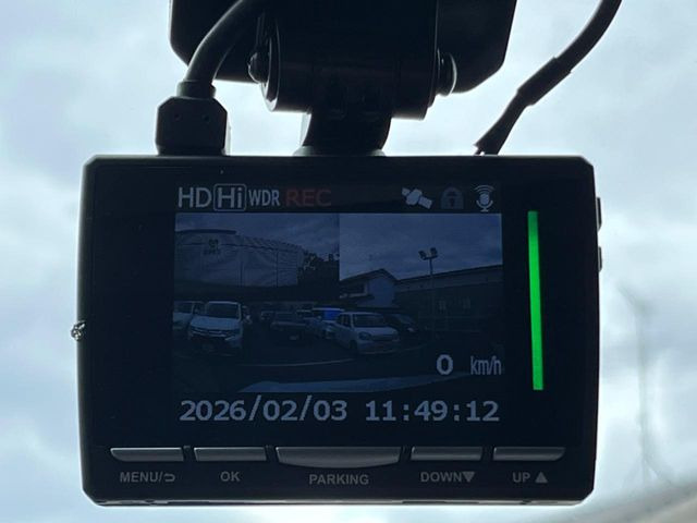 �y�h���C�u���R�[�_�[�z�h���C�u���R�[�_�[����!���s���͂������A������^�]�⎖�̂ɑ��������ہA�f���ŋL�^���A����̃��X�N�ɔ����܂��B���L�^�pSD�J�[�h�͂��q�l�����g�ł��������������K�v������܂��B