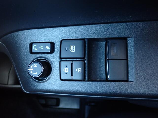 �O�Ȃ̑��̊J�͓d���ɂȂ�܂��̂ŁA�֗��ł���ˁB