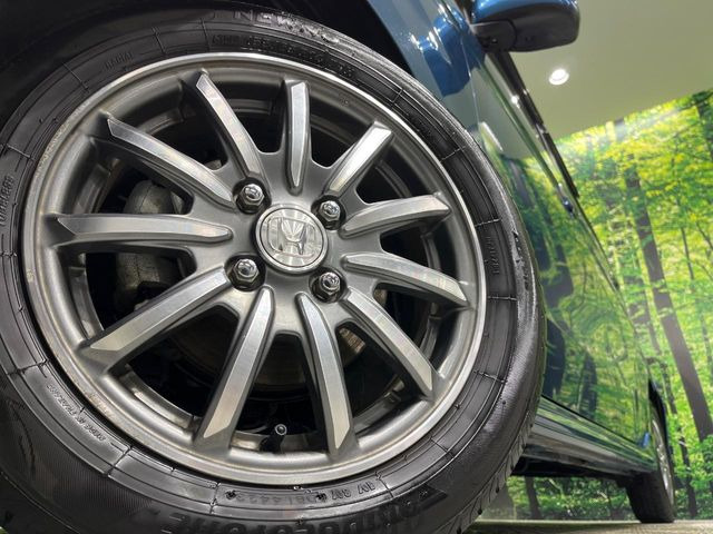 �y����14�C���`�A���~�z�C�[���z�O�ςɃ}�b�`���������A���~�z�C�[���𑕒����Ă���܂��B�e��ЊO�A���~�z�C�[����A�X�^�b�h���X�^�C�����戵�����Ă���܂��B���񂲑��k����������