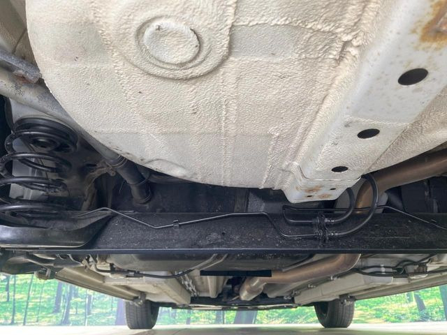 ����肪���ꂢ�Ȃ����ɁA�h�K���H�̎{�H���I�X�X���B�~��n��͂������A���ݕ��ɂ��Z���̕���A��Ń}�����E�E�B���^�[�X�|�[�c���������ɂ��D�]���������Ă���܂��B