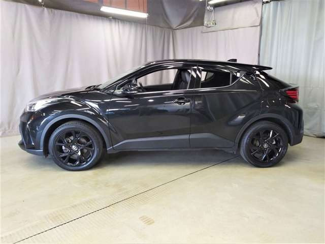 C-HR1.2 G-T モード ネロ セーフティ プラス 4WD