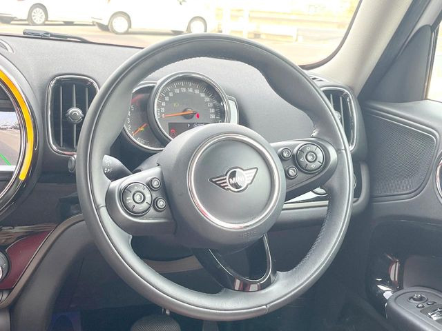 ���n���h�����̃X�������Ȃ��A���ꂢ�ȏ�Ԃ��ێ����Ă���܂��B�e�X�C�b�`���̓�����m�F�ς݂ł��B