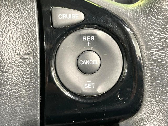 �y�N���[�Y�R���g���[���z�������H�����N���N���s�B�A�N�Z���𗣂��Ă���葬�x�ő��s���ł��A�������^�]���̕��S���y��!�����E�������ȒP�ȃX�C�b�`����Œ����ł��܂��B