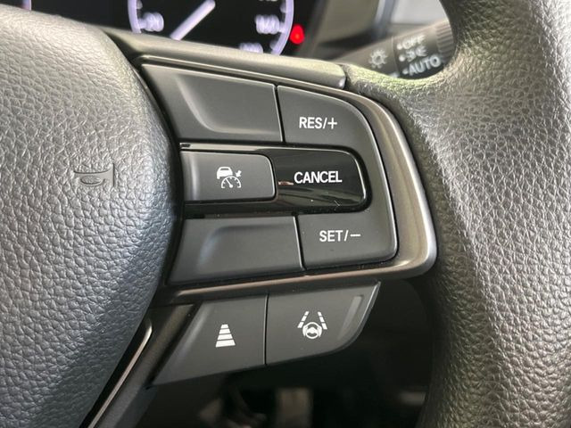 �y�A�_�v�e�B�u�N���[�Y�R���g���[���z�������H�ł̒��������s���y��!!�����ő��x��ۂN���[�Y�R���g���[�����A�Փˌy���V�X�e���ƘA�g���A�O���̎ԗ������m���ĎԊԂ�ۂ悤�ɑ��x���߂��Ă���܂�!!