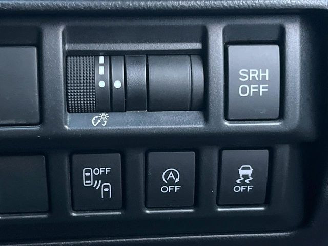 �y�����r�[�N���f�B�e�B�N�V�����z���s���A�h�A�~���[�̎��p�ɂȂ�₷���ӏ��Ɍ㑱�Ԃ��ڋ߂���ƃT�C�h�~���[�t�߂Ɍx����\���A�h���C�o�[�ɒ��ӊ��N�ƁA����̍ۂ̓n���h��������A�V�X�g�����܂��B