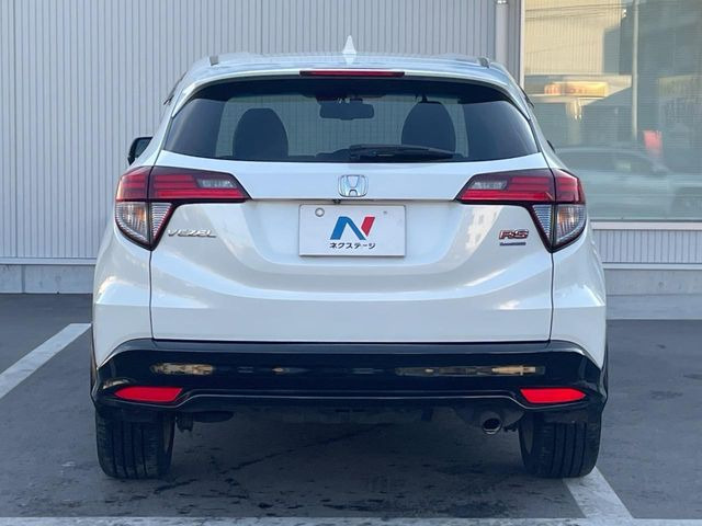 安心の最長10年・走行無制限保証(有償)をご用意。保証内容も充実はもちろん、無料点検&オイル交換や、年中無休の全国・24時間ロードサービスも付帯されておりますのでご安心下さい。