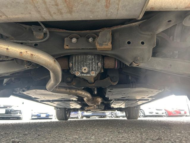 ����肪���ꂢ�Ȃ����ɁA�h�K���H�̎{�H���I�X�X���B�~��n��͂������A���ݕ��ɂ��Z���̕���A��Ń}�����E�E�B���^�[�X�|�[�c���������ɂ��D�]���������Ă���܂��B