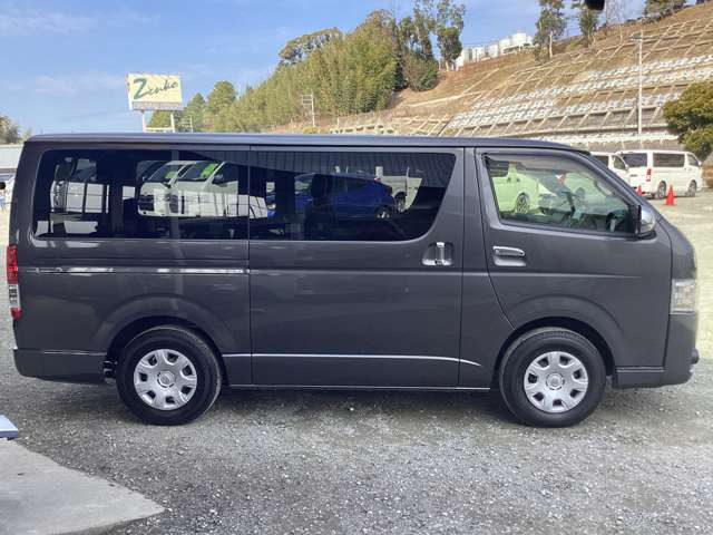 �C�[�W�[�N���[�U�[!