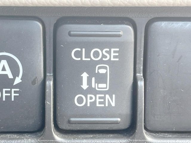 �y�p���[�X���C�h�h�A�z�X�}�[�g�L�[��^�]�Ȃ̃X�C�b�`�ŃX���C�h�h�A�̊J���\���d��������͂����ăh�A���J����K�v�������A���������q�l�ł��A�d���ו��������Ă��鎞�����N�ɊJ���߂ł��܂���