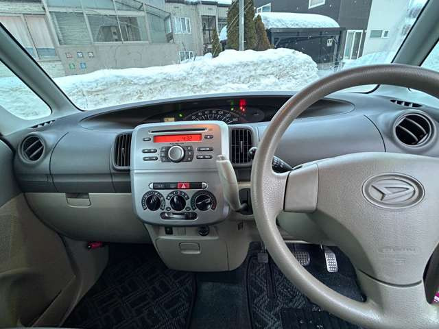 �i�r�������A�[���������y�E�f���������y���݂��������B