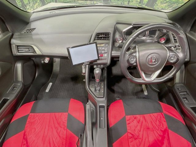 �O���[�v���݌ɐ���30,000��!!�S���̌n��X���烁�[�J�[�E�Ԏ��킸���Љ�o����̂ŁA���Ȃ��Ƀs�b�^���̂��Ԃ�������͂��ł���܂��͂��₢���킹��������