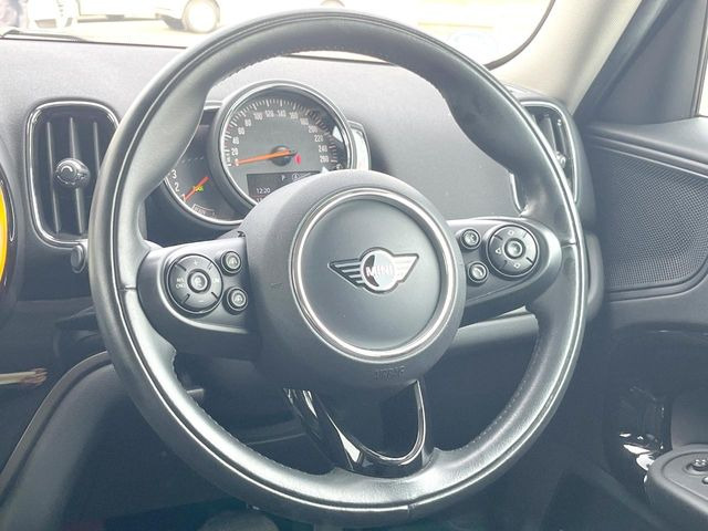 ���n���h�����̃X�������Ȃ��A���ꂢ�ȏ�Ԃ��ێ����Ă���܂��B�e�X�C�b�`���̓�����m�F�ς݂ł��B