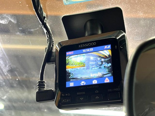 �y�h���C�u���R�[�_�[�z���S�E���S�ȃJ�[���C�t�ɕK�{�̃h���C�u���R�[�_�[�𑕔�!���s���͂������A������^�]�⎖�̂ɑ��������ۂ̏󋵂��f���ŋL�^���A����̃��X�N�ɔ����܂��B