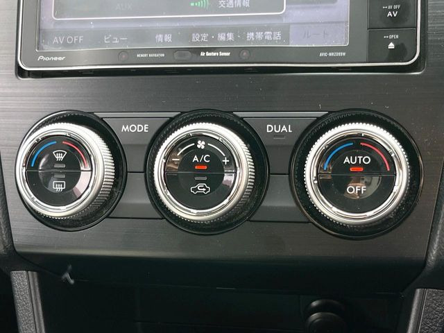 �y���E�Ɨ��^�t���I�[�g�G�A�R���z�^�]�ȂƏ���Ȃł��ꂼ�ꂨ�D�݂̉��x�ɐݒ�\�B����҂ɂ��z�������A���K�ȋ󒲂����͂��v���܂��B